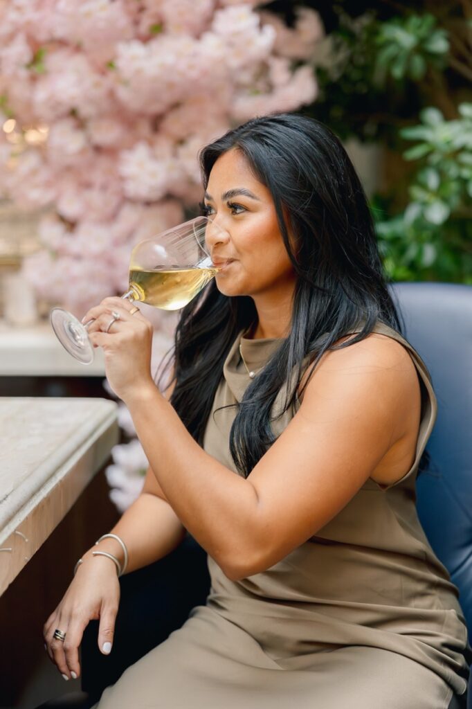 woman drinking wine on date in Washington DC